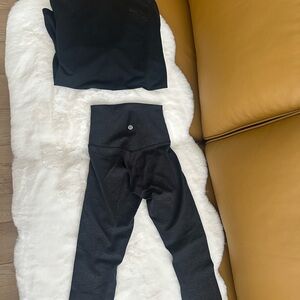 Black lululemon Leggings